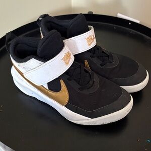 Nike Kids Black and Gold Sneakers
